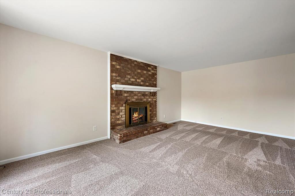 43587 Petrucci Drive, Clinton Twp, MI 48038 — Photo 19