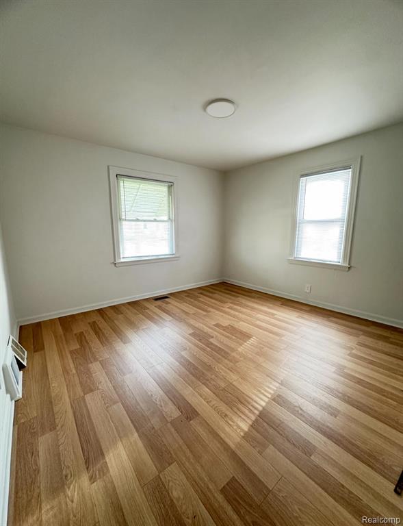 934 Campbell Street, Flint, MI 48507 — Photo 5