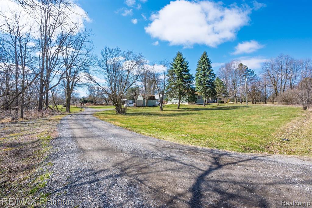 7285 MASON Road, Fowlerville, MI 48836 — Photo 7