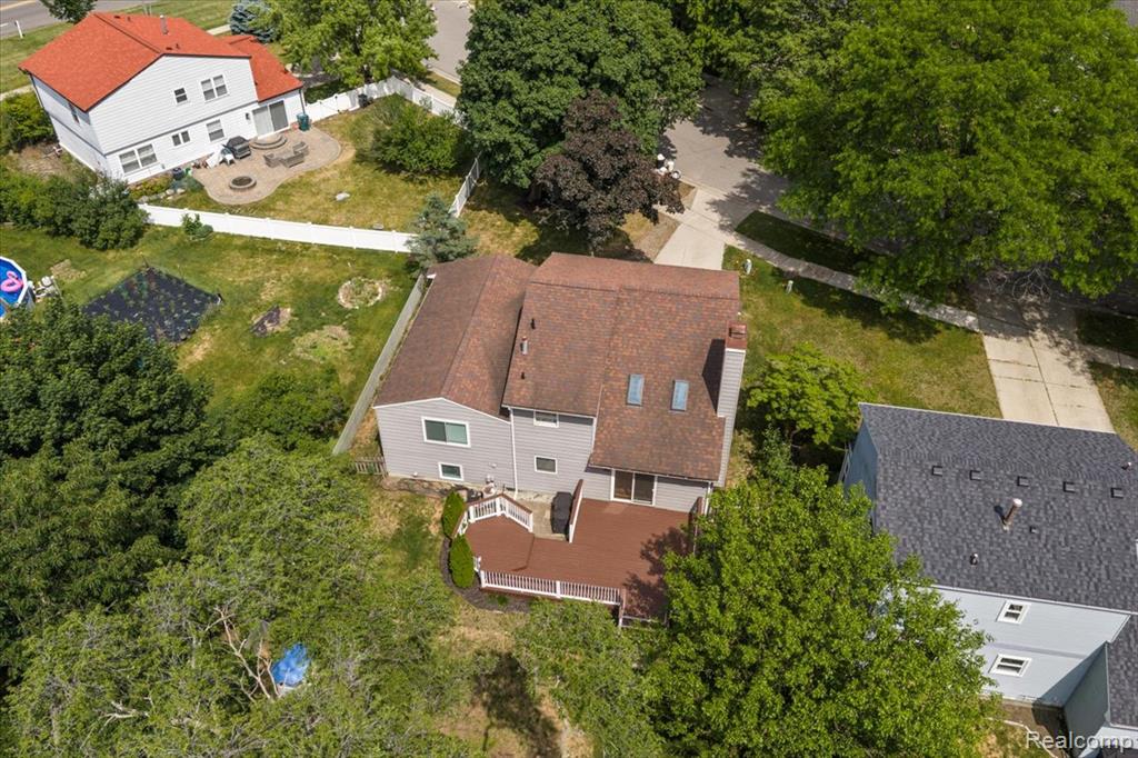 11169 Chestnut Drive, Plymouth, MI 48170 — Photo 30