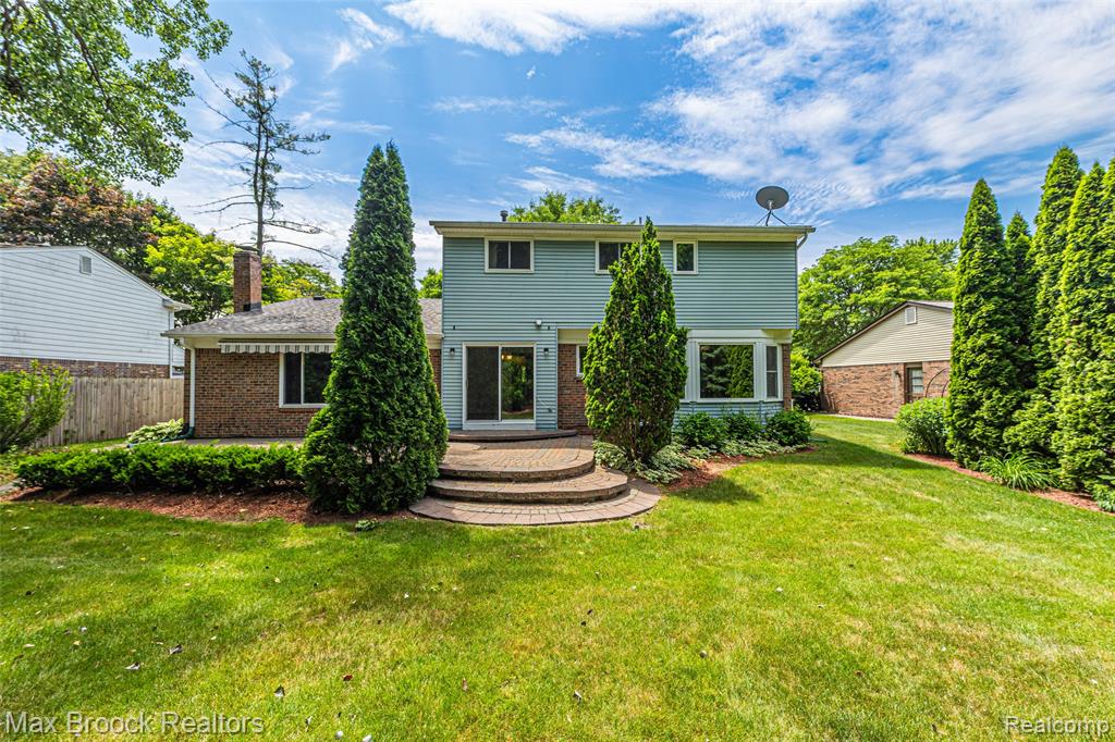 683 Thurber Drive, Troy, MI 48085 — Photo 7