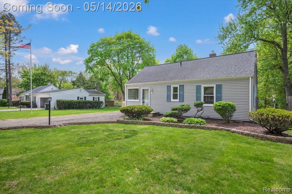 134 Glanworth Street, Lake Orion, MI 48362 — Photo 3