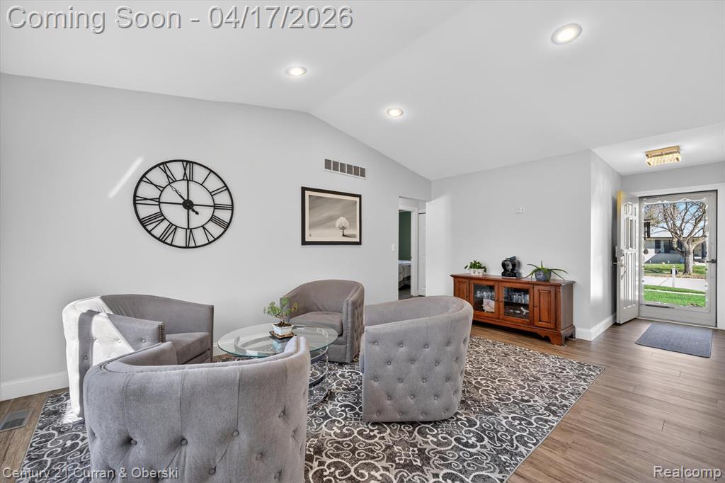 39627 Kirkland Drive, Canton, MI 48188 — Photo 8
