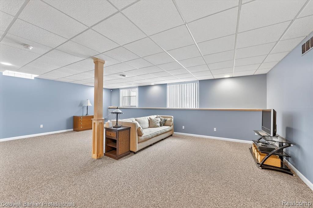 285 Stony Lake Drive, Oxford, MI 48371 — Photo 28