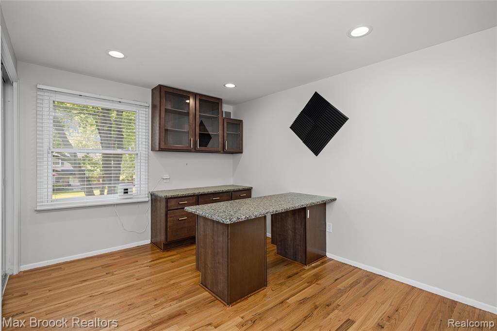 7011 Heather Heath, West Bloomfield, MI — Photo 34