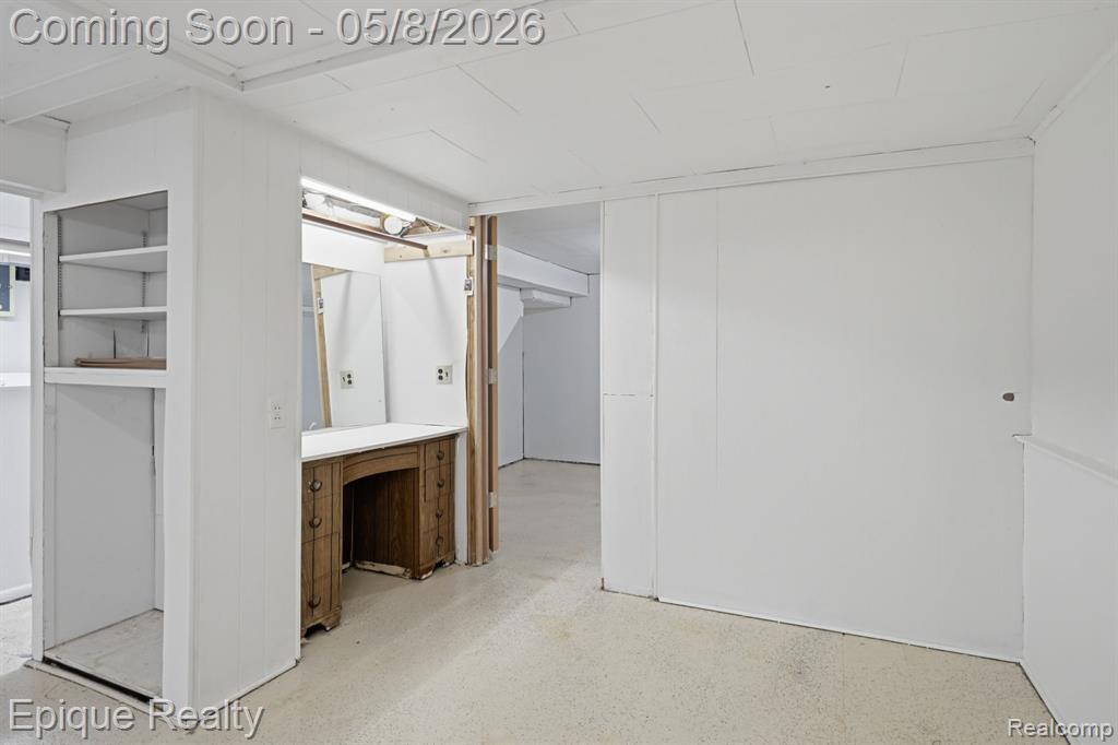 8737 Shannon Drive, Sterling Heights, MI 48314 — Photo 28