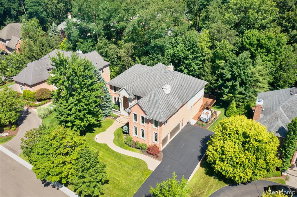 4575 Forest Edge Lane N, West Bloomfield, MI 48323 — Photo 78