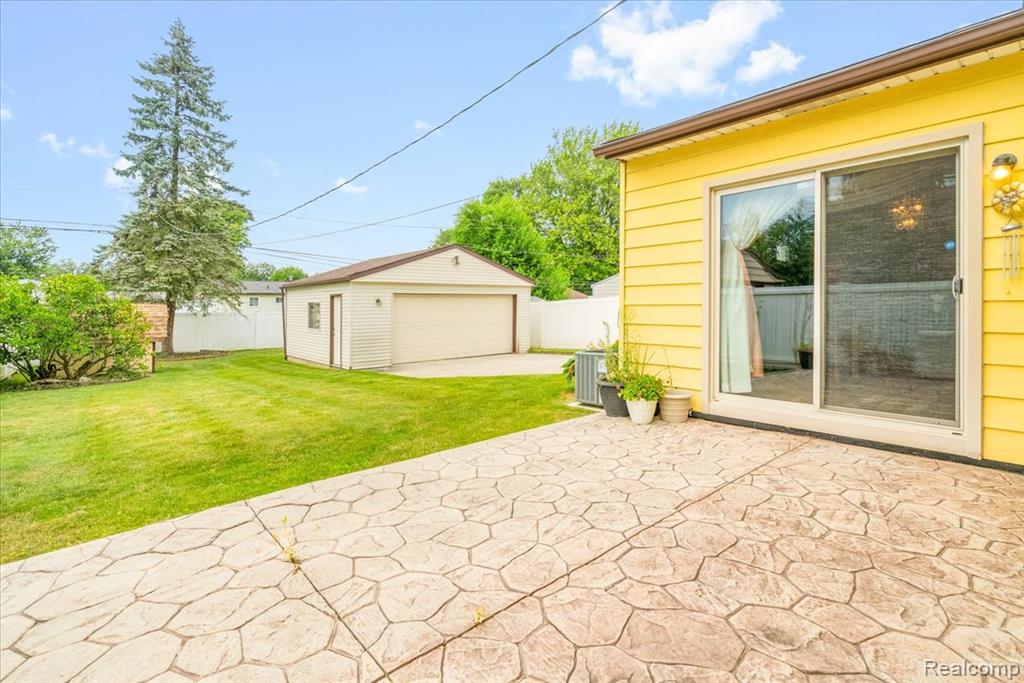 9436 Essex Street, Romulus, MI 48174 — Photo 13