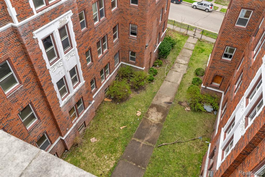 725 Whitmore Road, Detroit, MI 48203 — Photo 44
