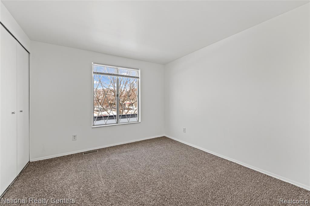 8232 Karam Boulevard, 1, Warren, MI 48093 — Photo 9