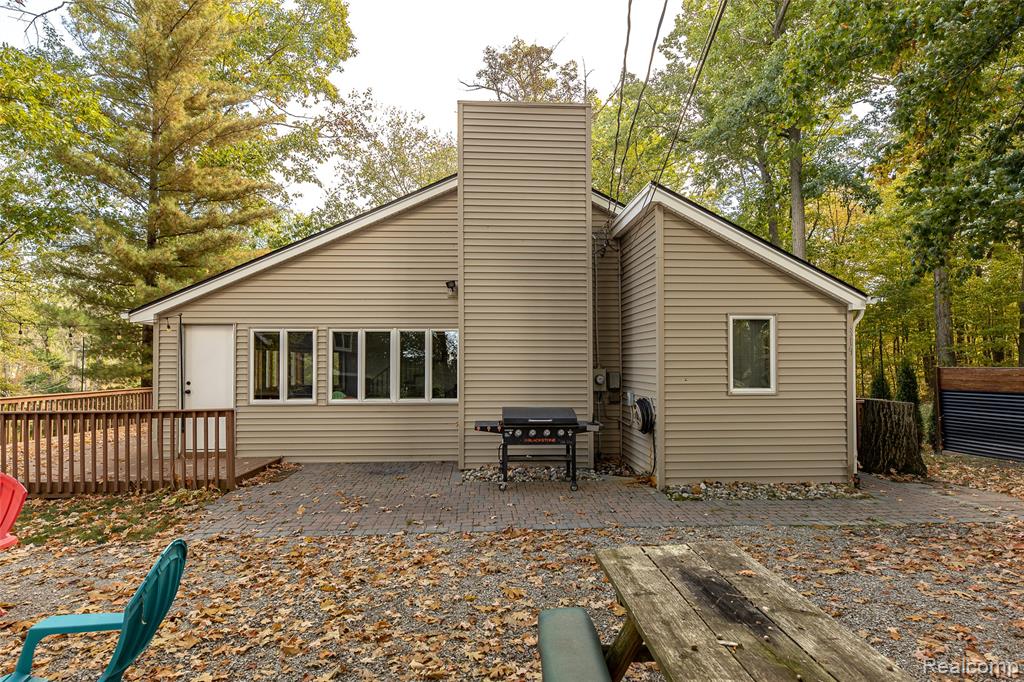 319 Parkway Drive, Attica, MI 48412 — Photo 3