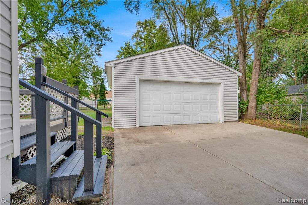 439 Bauman Avenue, Clawson, MI — Photo 27