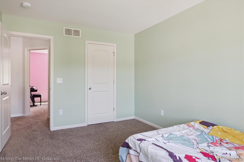 17163 Theresa Lane, New Boston, MI 48164 — Photo 28
