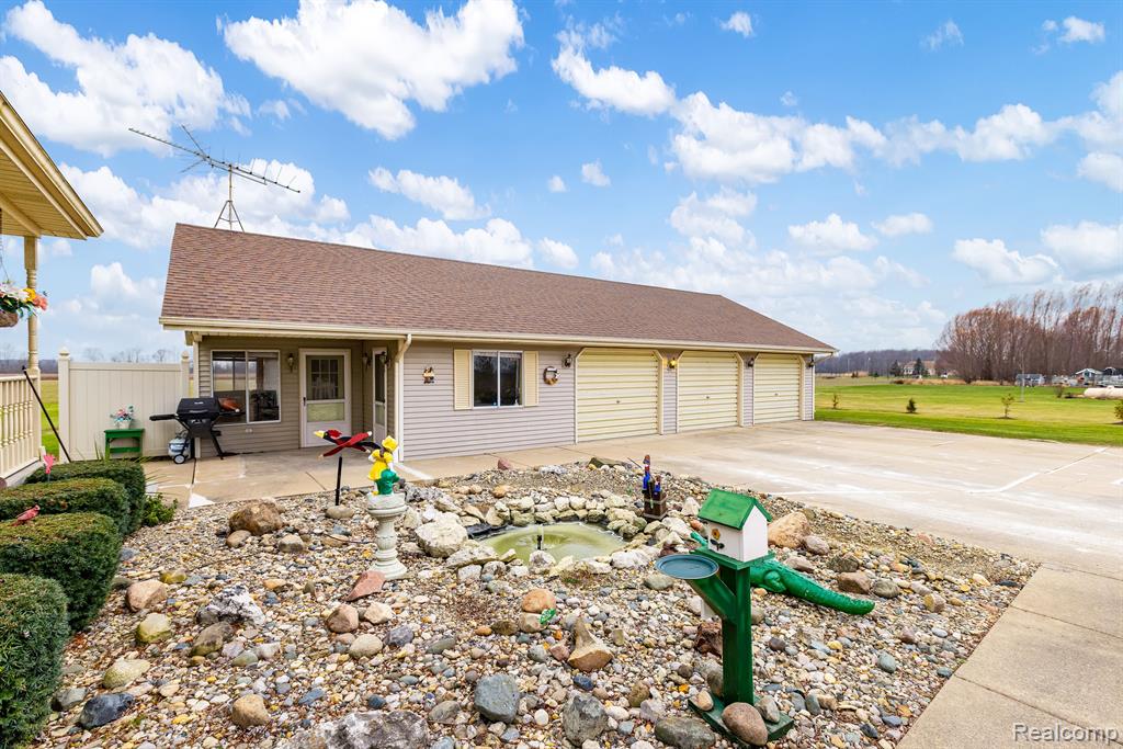 1411 Fox Road, Wales, MI — Photo 30