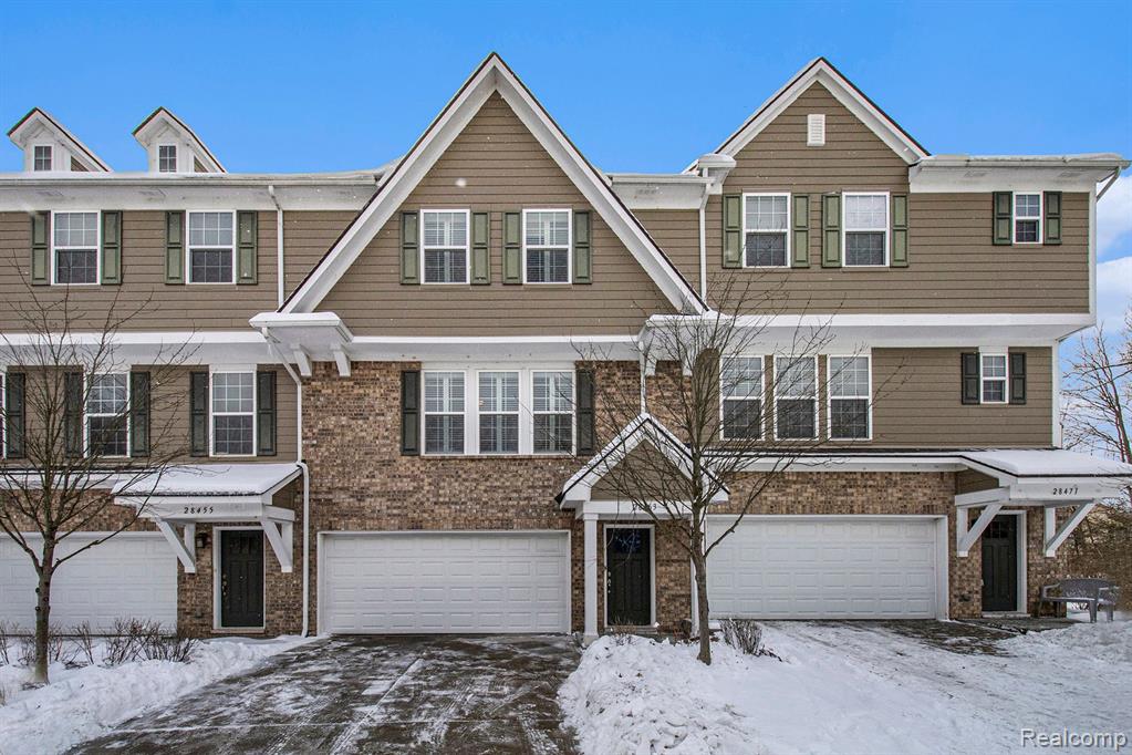 28463 TRACI TRAIL, Novi, MI 48377 — Photo 2