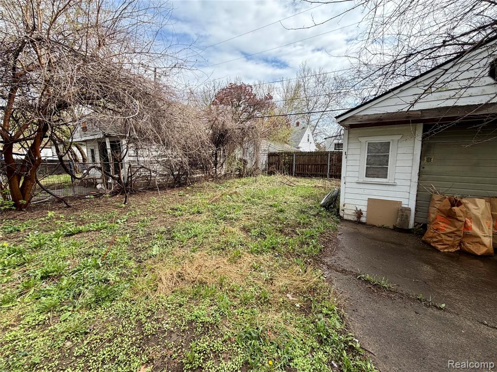 7744 Asbury Park, Detroit, MI 48228 — Photo 12