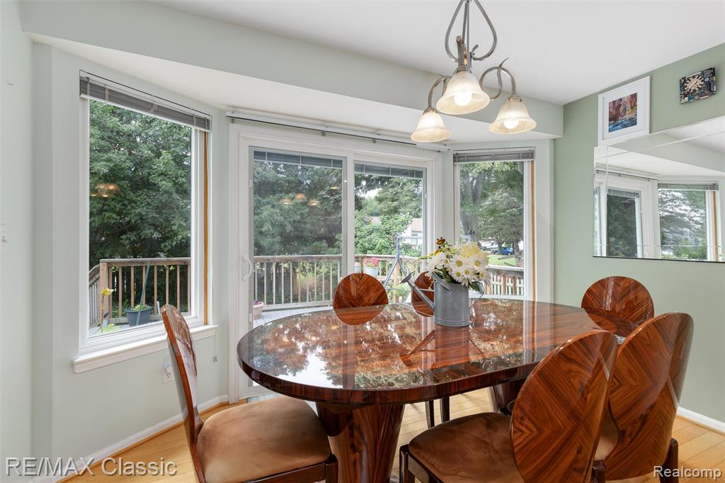 7671 Vamoco Drive, Waterford, MI 48327 — Photo 3