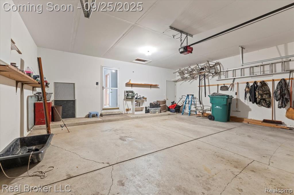 46526 Serenity Drive, Macomb, MI 48044 — Photo 45