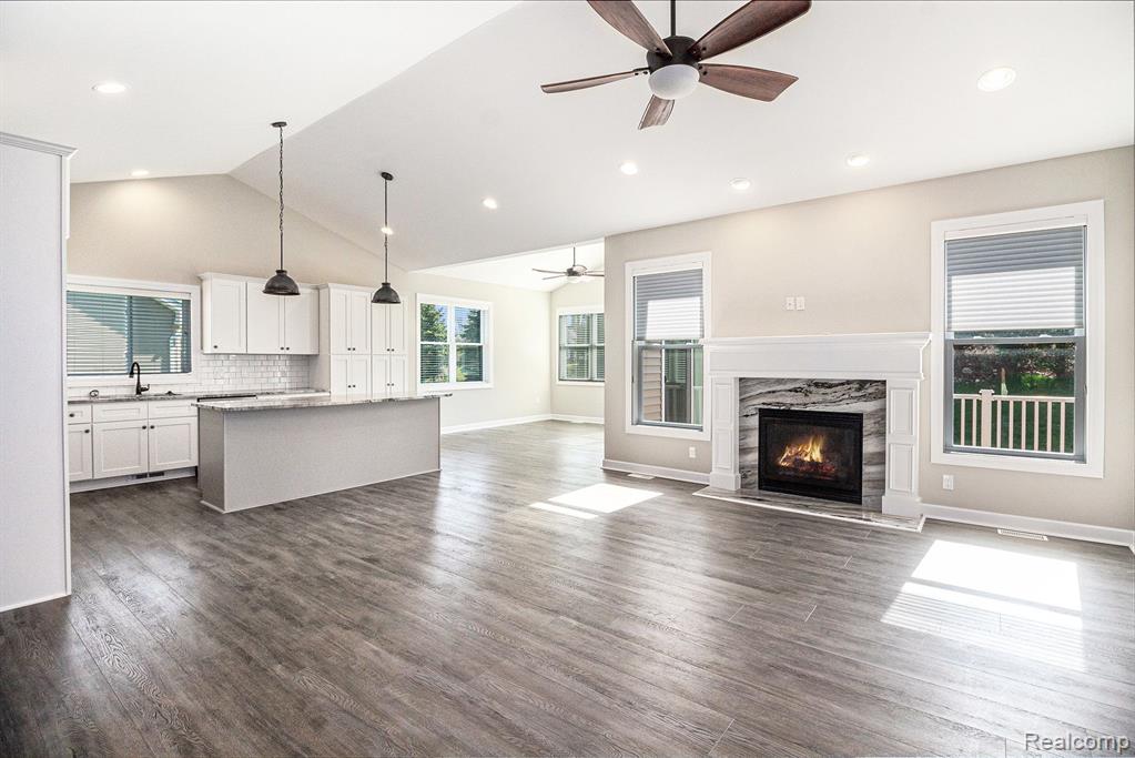 56 FOX HOLLOW Drive, Metamora, MI 48455 — Photo 7