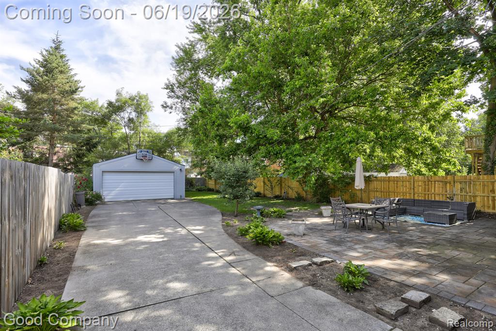 540 W Breckenridge Street, Ferndale, MI 48220 — Photo 38