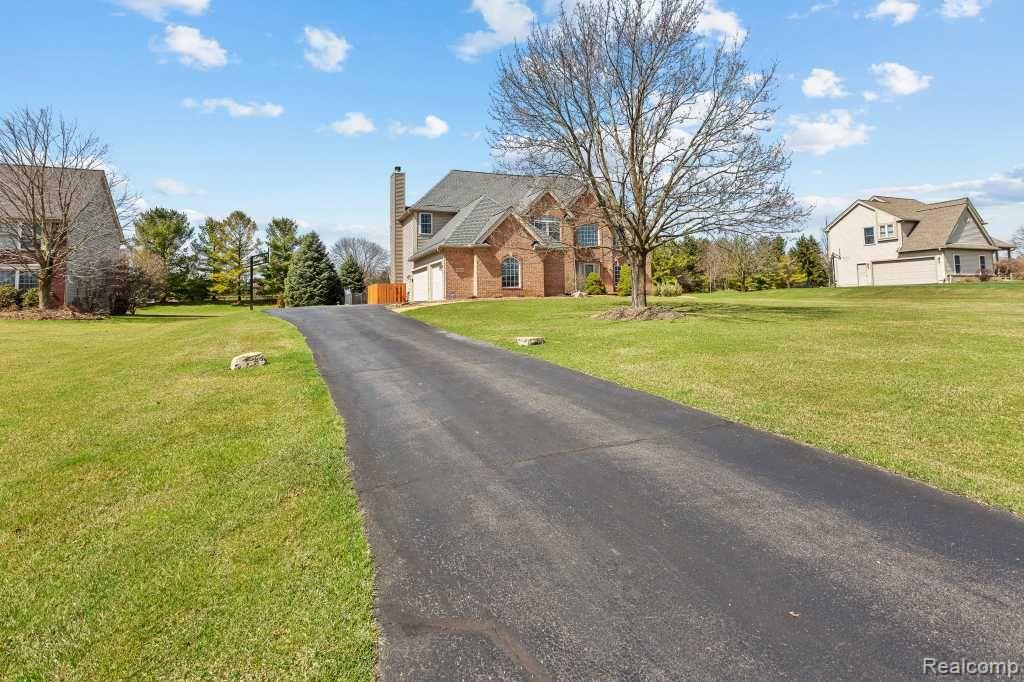 6082 VINEYARD Avenue, Ann Arbor, MI 48108 — Photo 3