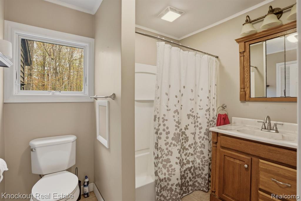 1608 S Pinnebog Road, Bad Axe, MI 48413 — Photo 25