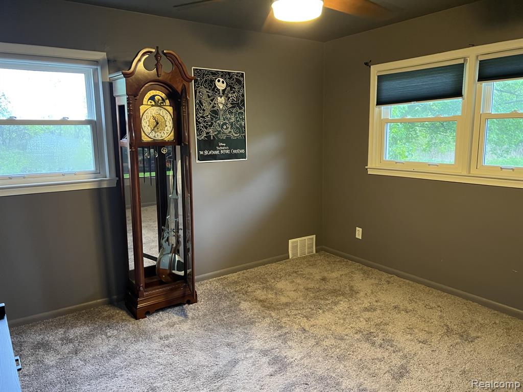 51815 8 Mile Road, Salem, MI 48167 — Photo 6