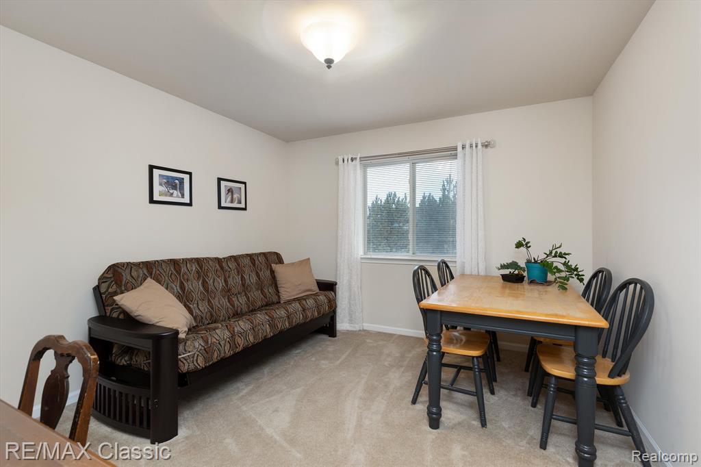 25345 MEADOW, South Lyon, MI 48178 — Photo 34