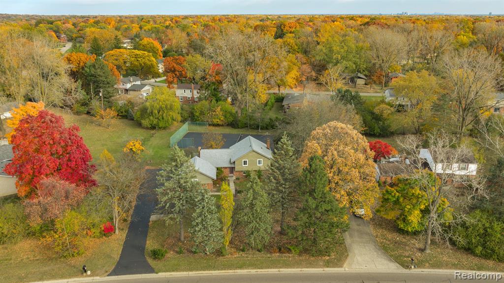 5731 FARMINGTON Road, West Bloomfield, MI — Photo 51
