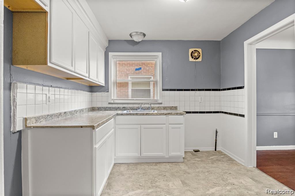 14076 Rossini Drive, Detroit, MI 48205 — Photo 11