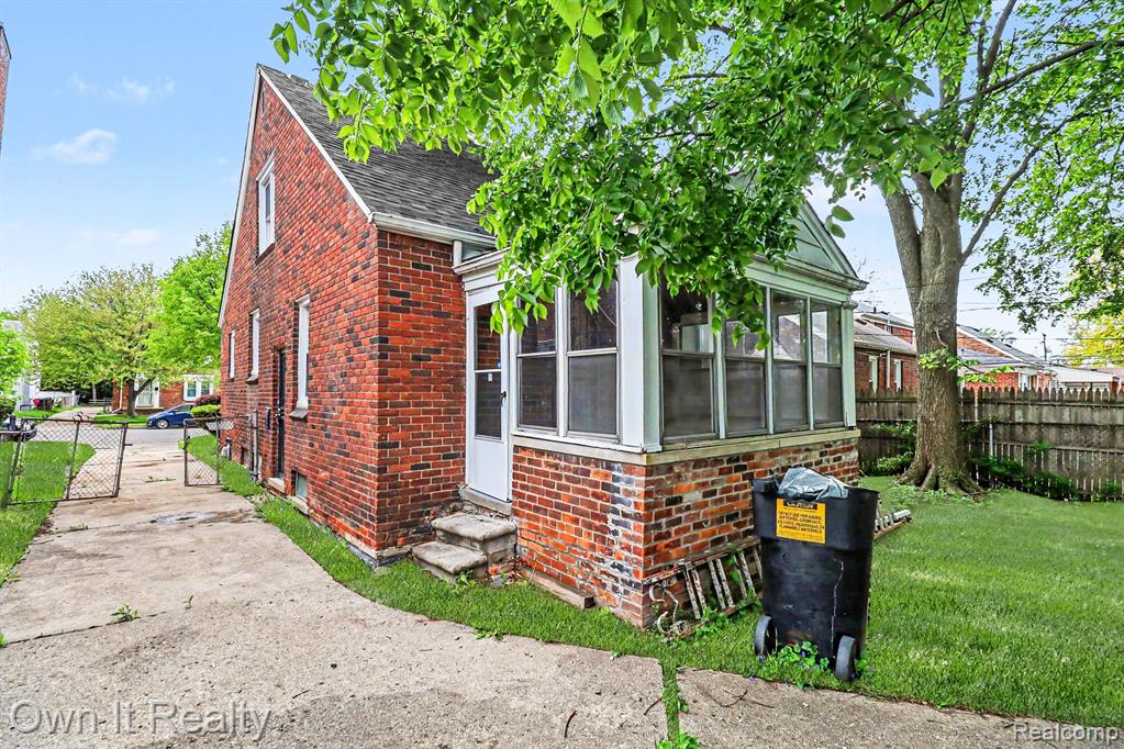 11276 Somerset Avenue, Detroit, MI 48224 — Photo 16