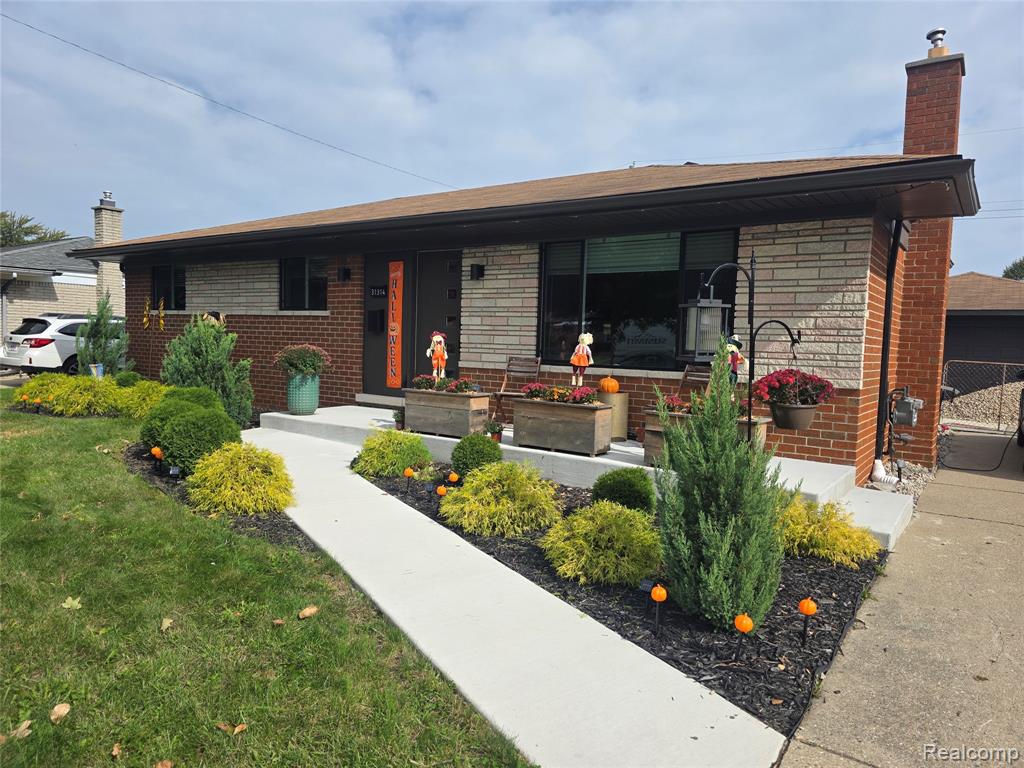 31314 Morgan Drive, Warren, MI 48088