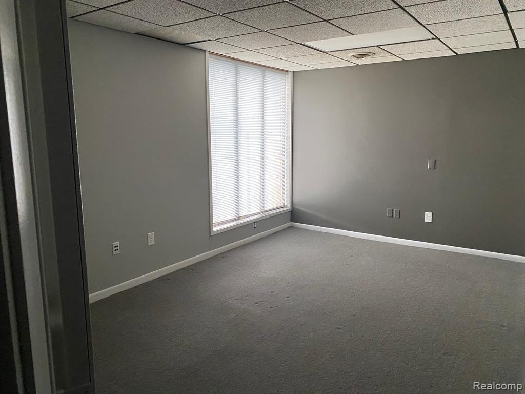 8145 S SAGINAW Street, Grand Blanc, MI 48439 — Photo 10