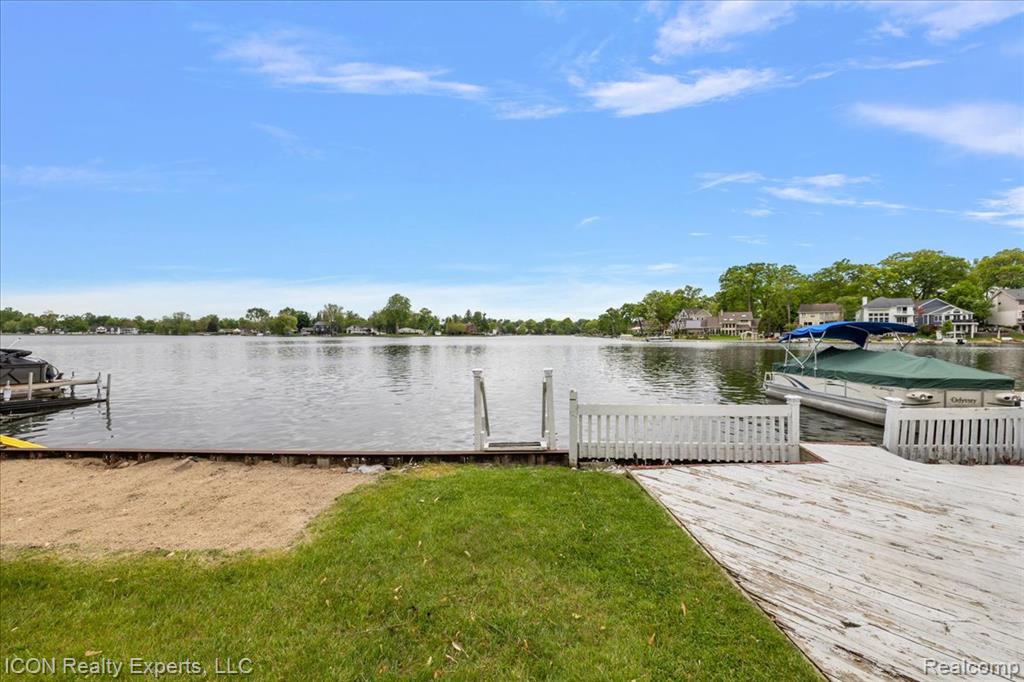 8569 COOLEY BEACH Drive, White Lake, MI — Photo 24