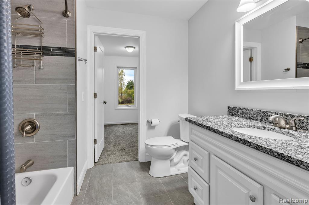 7221 Bristol Road, Swartz Creek, MI 48473 — Photo 57