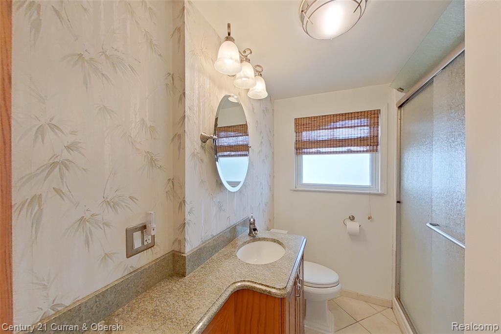 688 New Hampshire Avenue, Marysville, MI 48040 — Photo 36