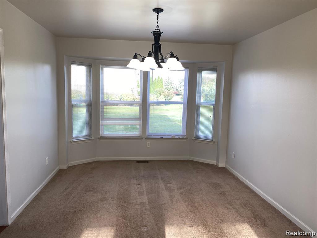 4762 Sherwood Circle, Canton, MI 48188 — Photo 11