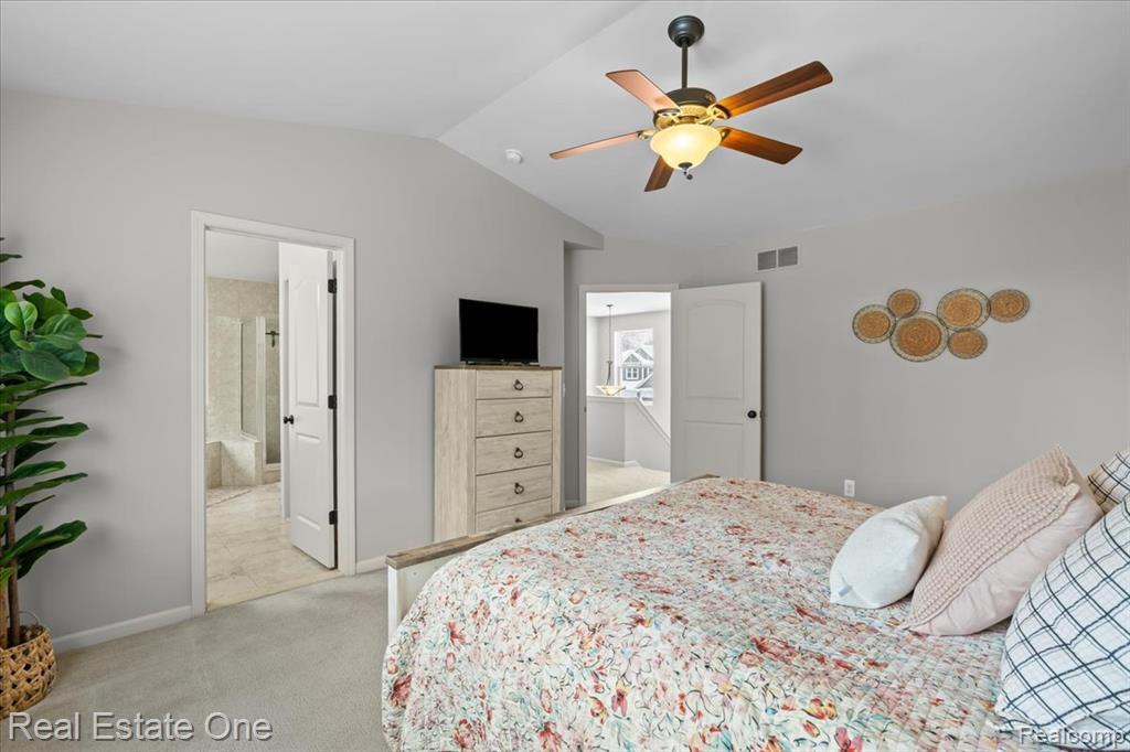 924 Riverstone Court, Milford, MI 48381 — Photo 28
