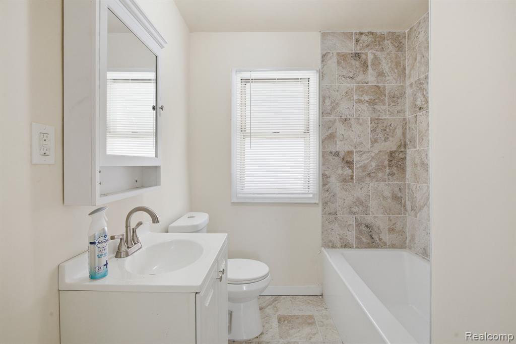 16496 Tacoma Street, Detroit, MI 48205 — Photo 12