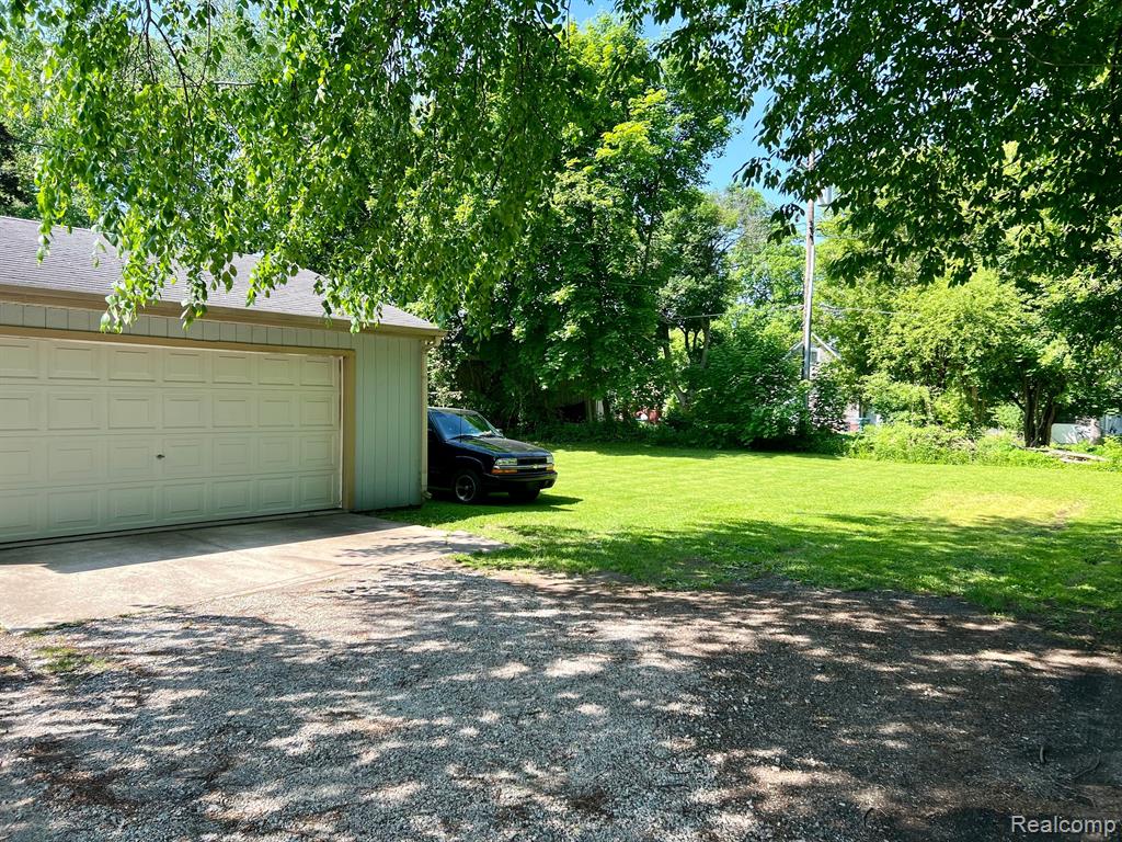 54 HIGLEY Street, Lapeer, MI 48446 — Photo 4