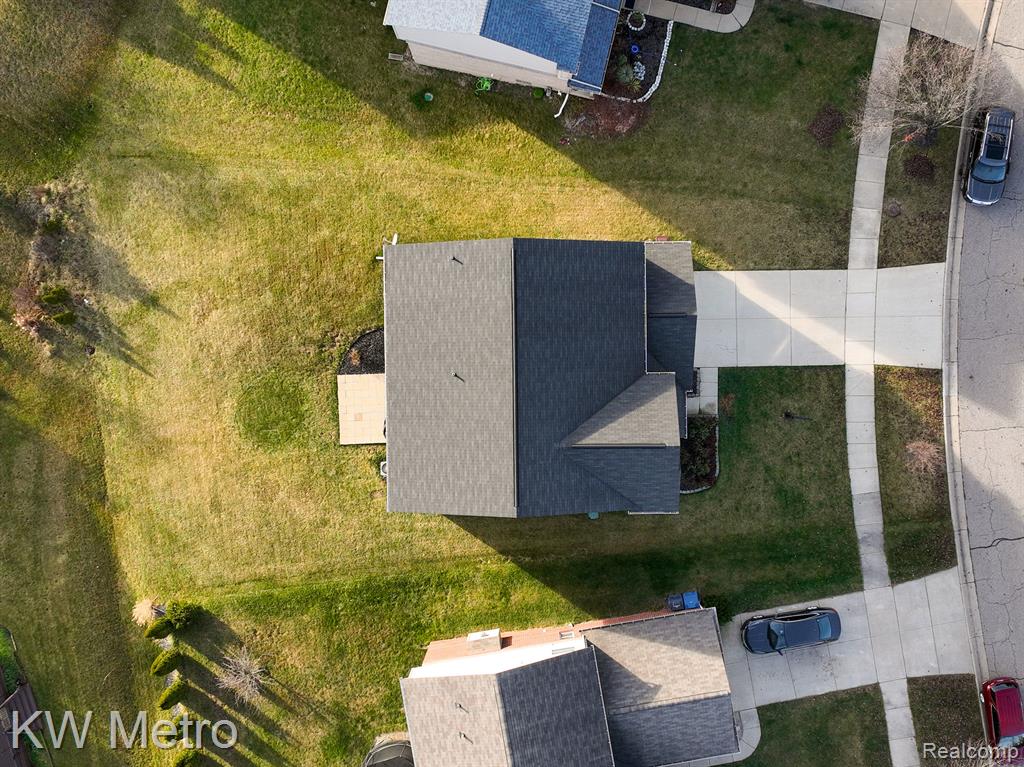 7966 Hallie Drive, Ypsilanti, MI 48198 — Photo 31