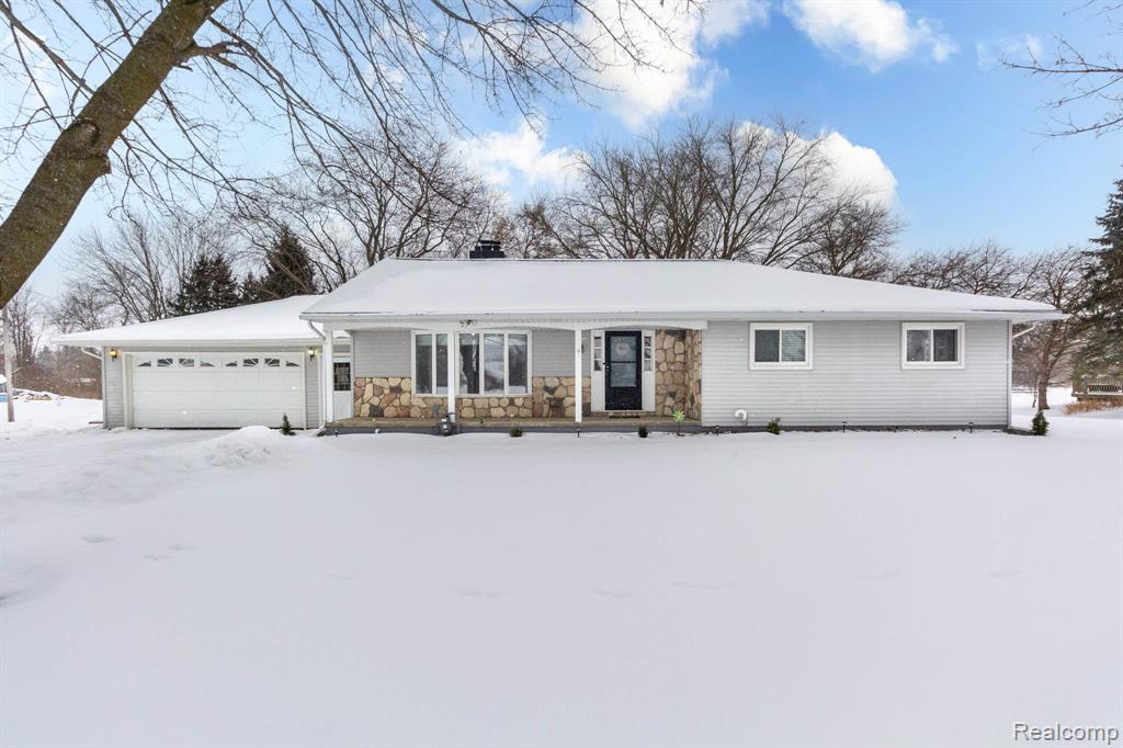 20500 Armada Ridge Road, Armada, MI — front exterior