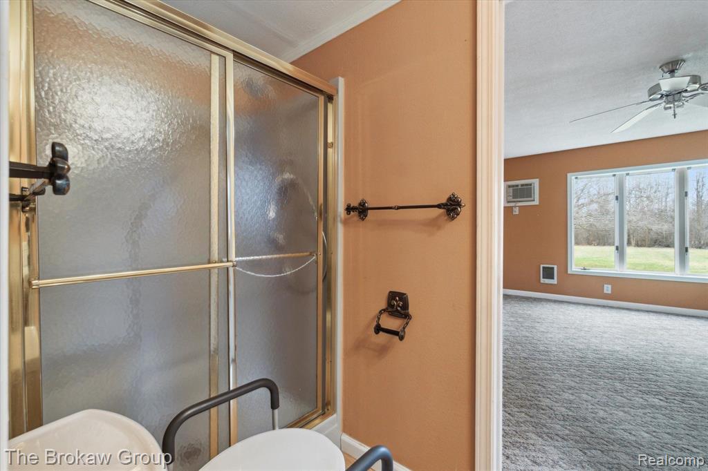 4212 LENNON Road, Flint, MI 48507 — Photo 61