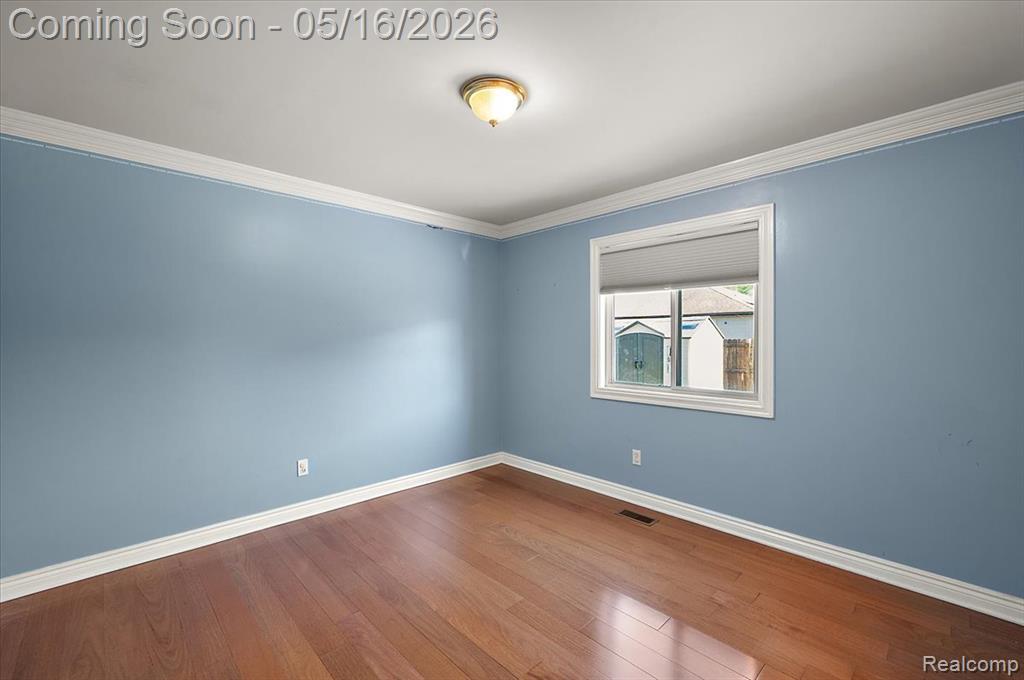 15948 Venice Avenue, Clinton Twp, MI 48035 — Photo 24
