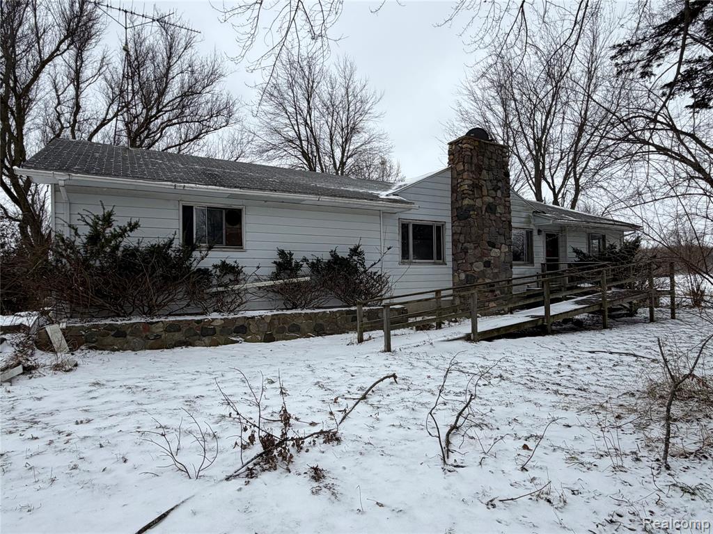 5700 Center Line Road, Kingston, MI 48741 — front exterior