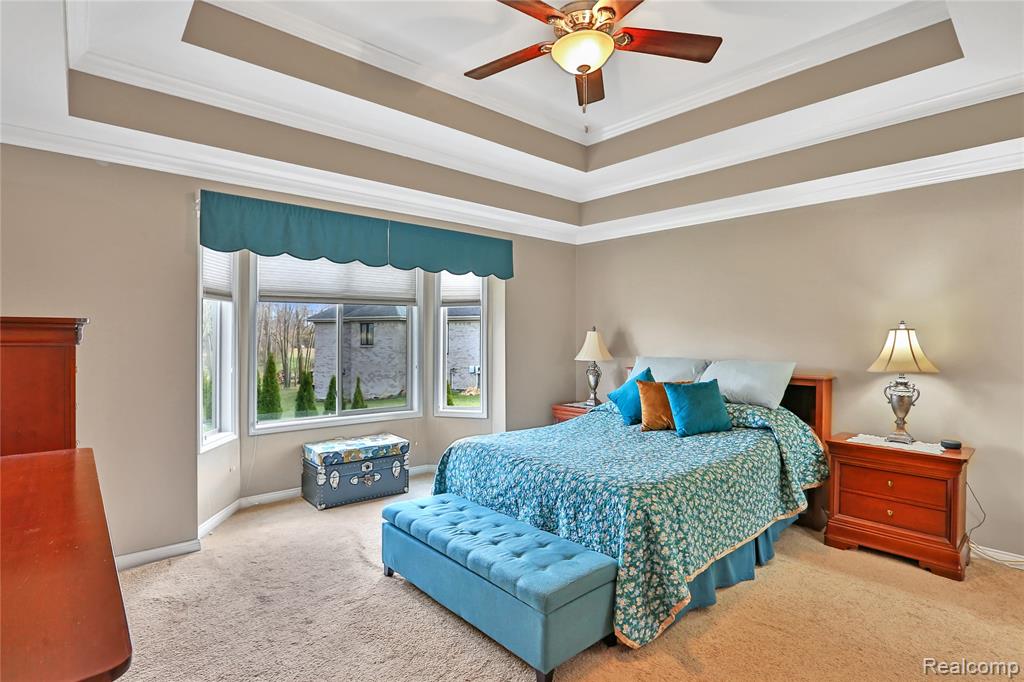 52142 Pawnee Drive, Macomb, MI 48042 — Photo 24