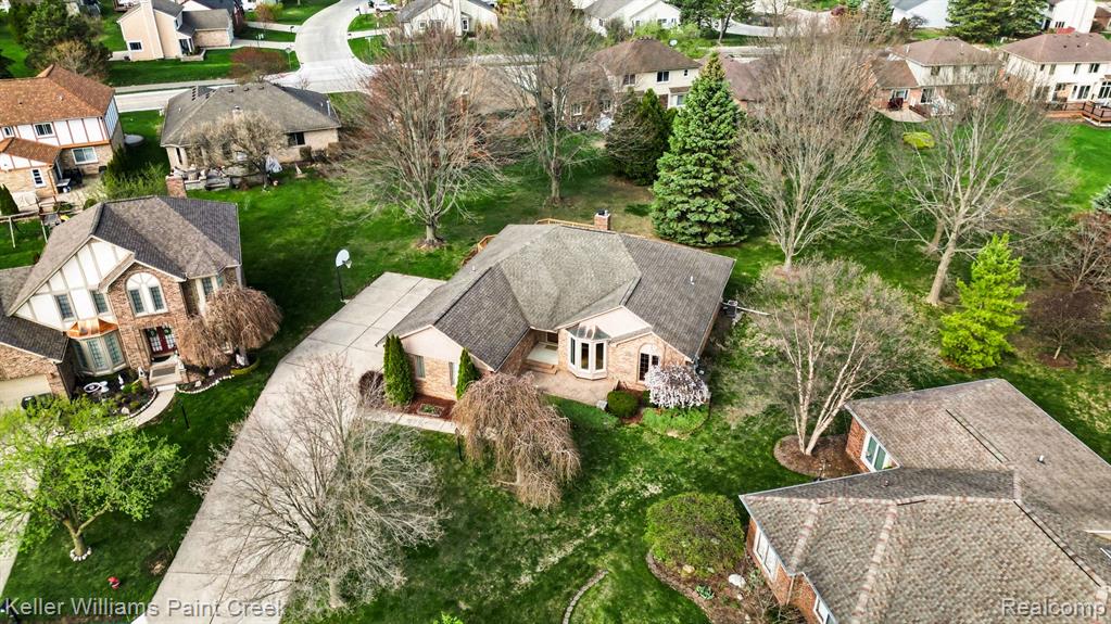 422 Parkland Court, Rochester Hills, MI 48307 — Photo 28
