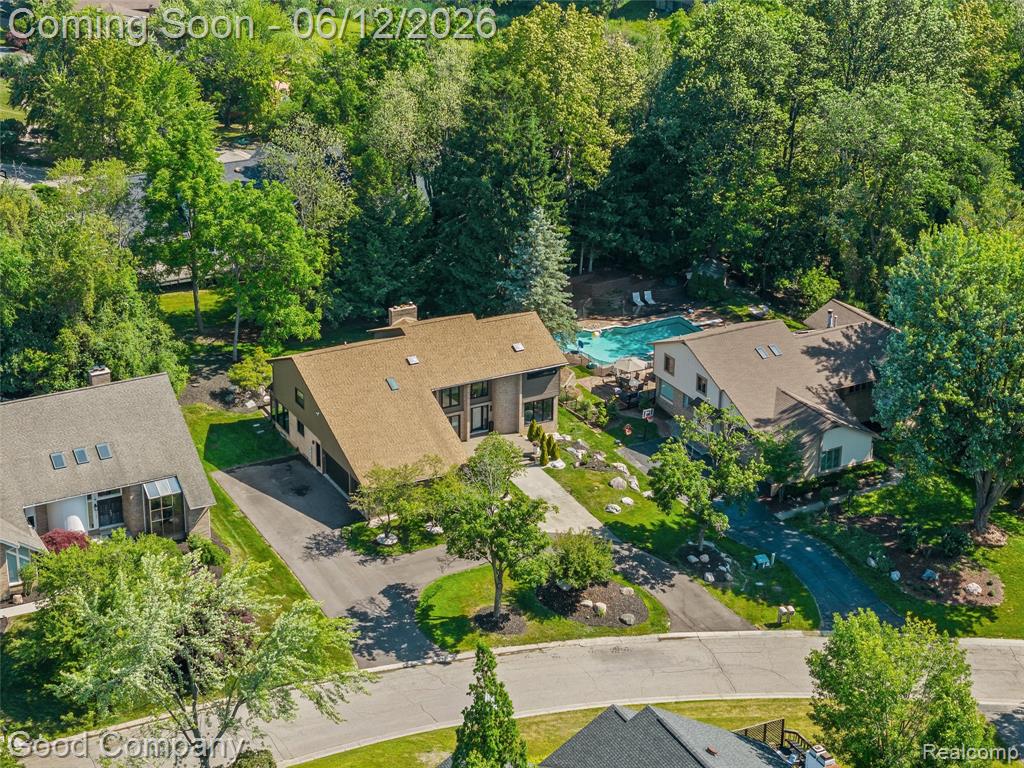 3176 Chambord Drive, West Bloomfield, MI 48323 — Photo 60