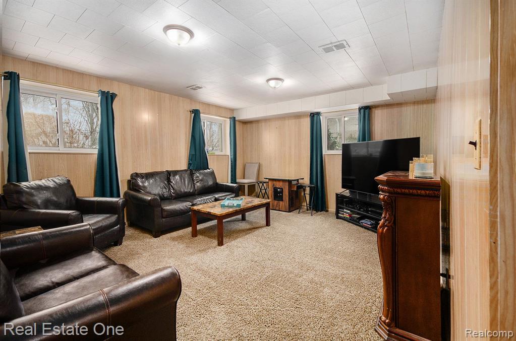 8477 CHURCH Road, Grosse Ile, MI 48138 — Photo 26