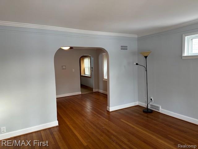 2202 Hollywood Avenue, Grosse Pointe Woods, MI 48236 — Photo 5